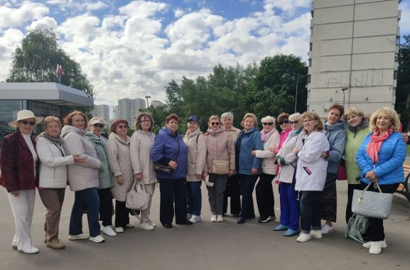Экскурсия в Усадьбу Лопасня-Зачатьевское для ветеранов педагогического труда ЮАО г.Москвы (27.05.2026)
