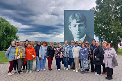 18 июня 2026 г. ветераны-педагоги СЗАО Москвы совершили экскурсионную поездку на Родину Сергея Есенина – в село Константиново.